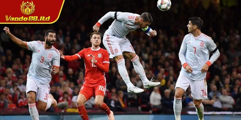 Kèo Việt Vị Vando88 – Bí Quyết Soi Kèo Chuẩn Xác Từ Cao Thủ 3 Theo dõi chiến thuật và triết lý huấn luyện